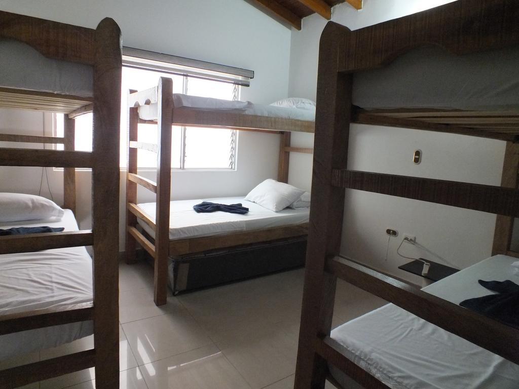 Hostal Casa Paraiso Медельин Номер фото